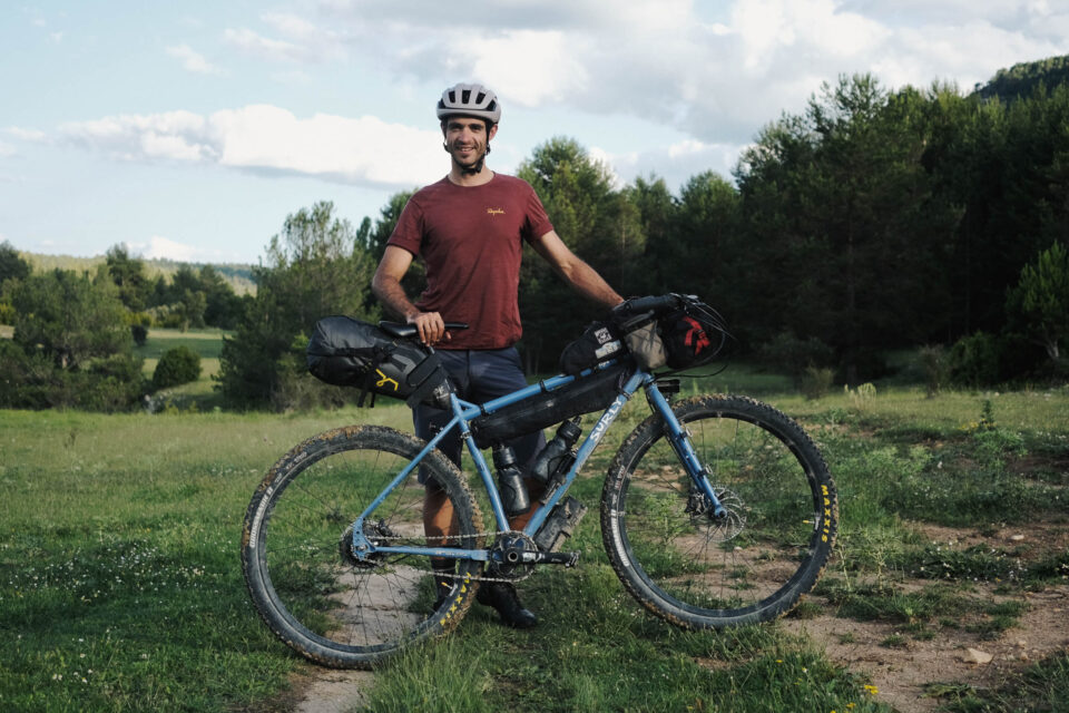 Montanas Vacias, Ernesto Pastor, and his Surly Ogre