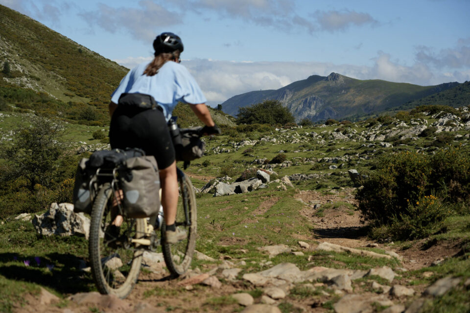 Bikepacking La Huella del Oso (Video)